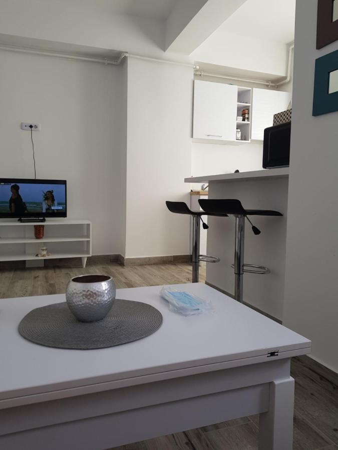 Moni Apartment ナボダリ エクステリア 写真